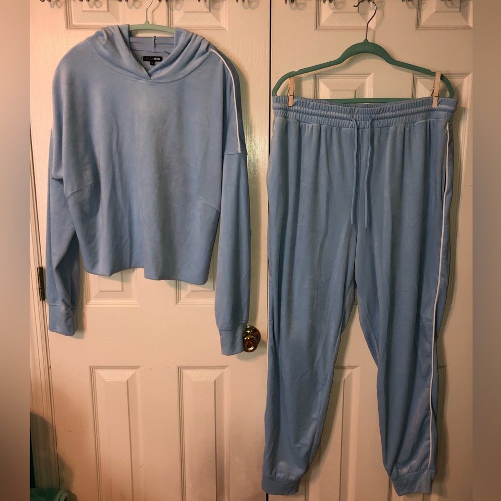Fashion Nova Velour Tracksuit, Size: 1X, Color: Baby Blue w/ White Pinstripe